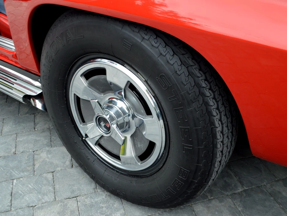 1966 Chevrolet Corvette C2 - Image 25 of 31