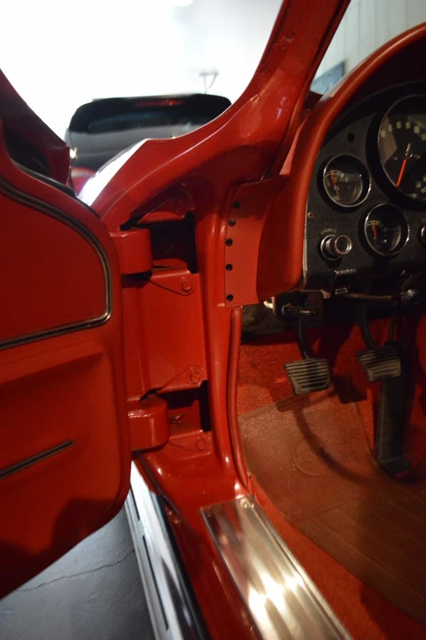 1966 Chevrolet Corvette C2 - Image 30 of 31