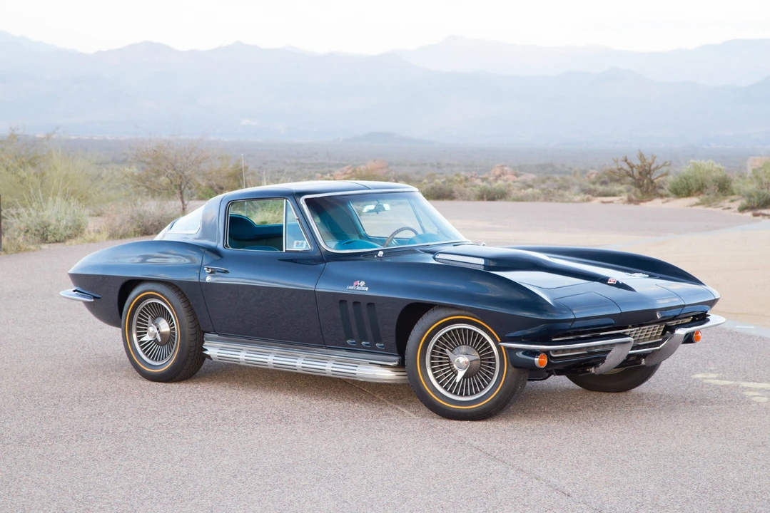 1966 Chevrolet Corvette C2 - Image 2 of 31