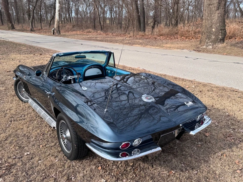 1966 Chevrolet Corvette C2 - Image 4 of 12