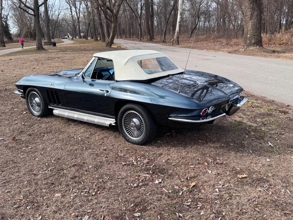 1966 Chevrolet Corvette C2 - Image 12 of 12