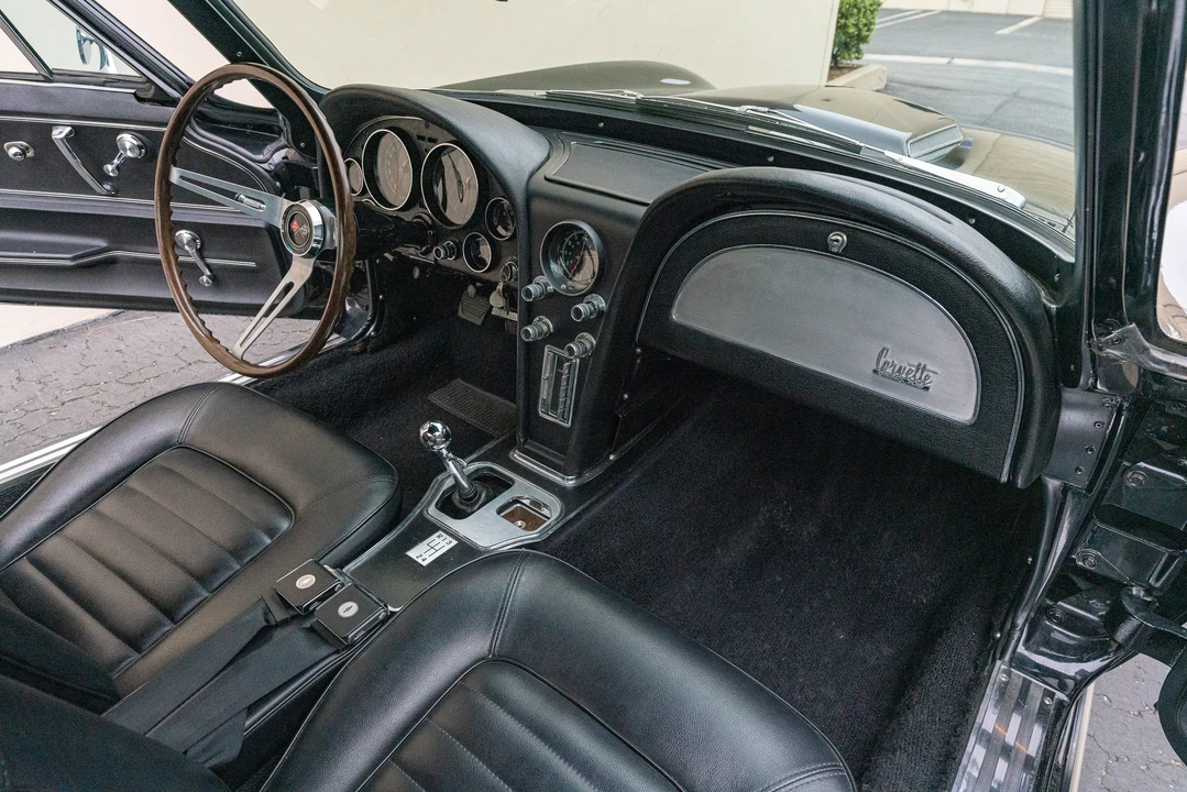 1966 Chevrolet Corvette C2 - Image 26 of 31