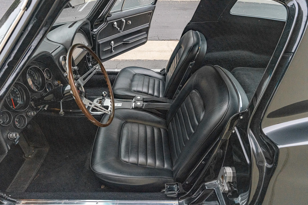 1966 Chevrolet Corvette C2 - Image 29 of 31