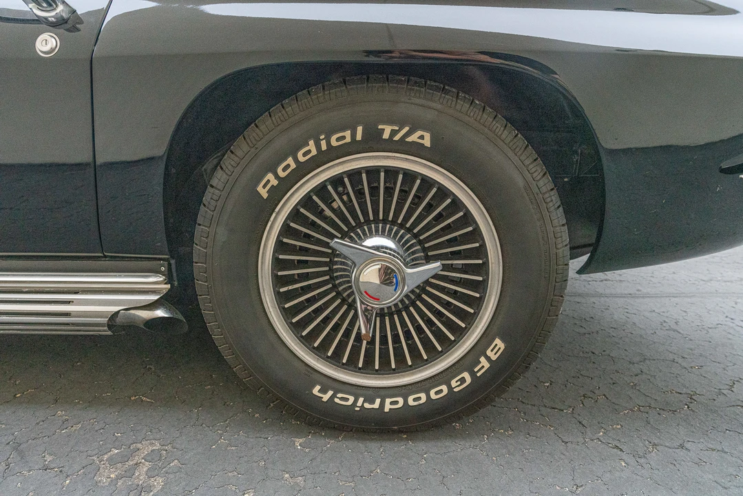 1966 Chevrolet Corvette C2 - Image 22 of 31