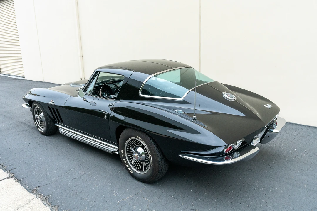 1966 Chevrolet Corvette C2 - Image 5 of 31