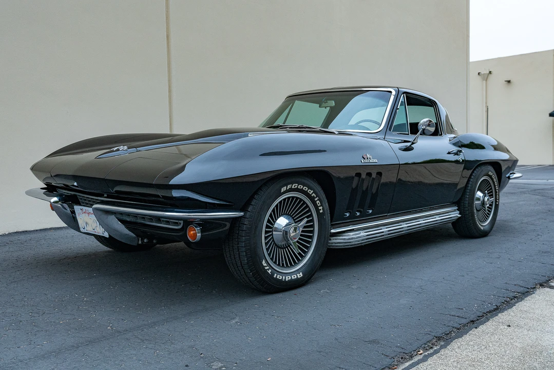 1966 Chevrolet Corvette C2 - Image 2 of 31