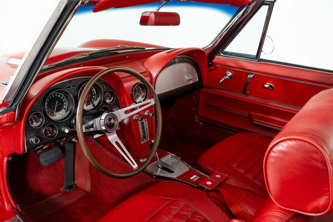 1966 Chevrolet Corvette C2 - Image 24 of 31