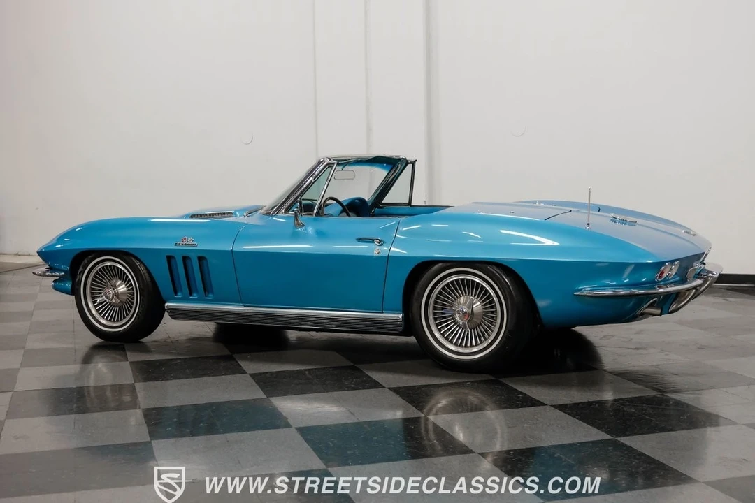 1966 Chevrolet Corvette C2 - Image 9 of 21
