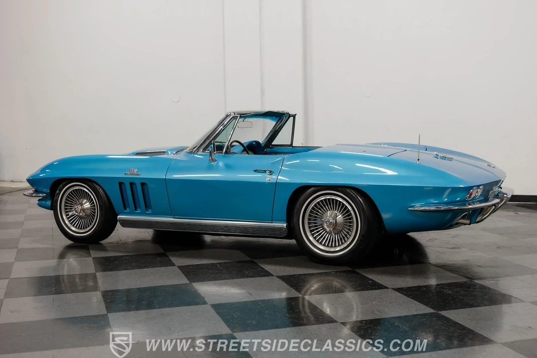 1966 Chevrolet Corvette C2 - Image 8 of 12