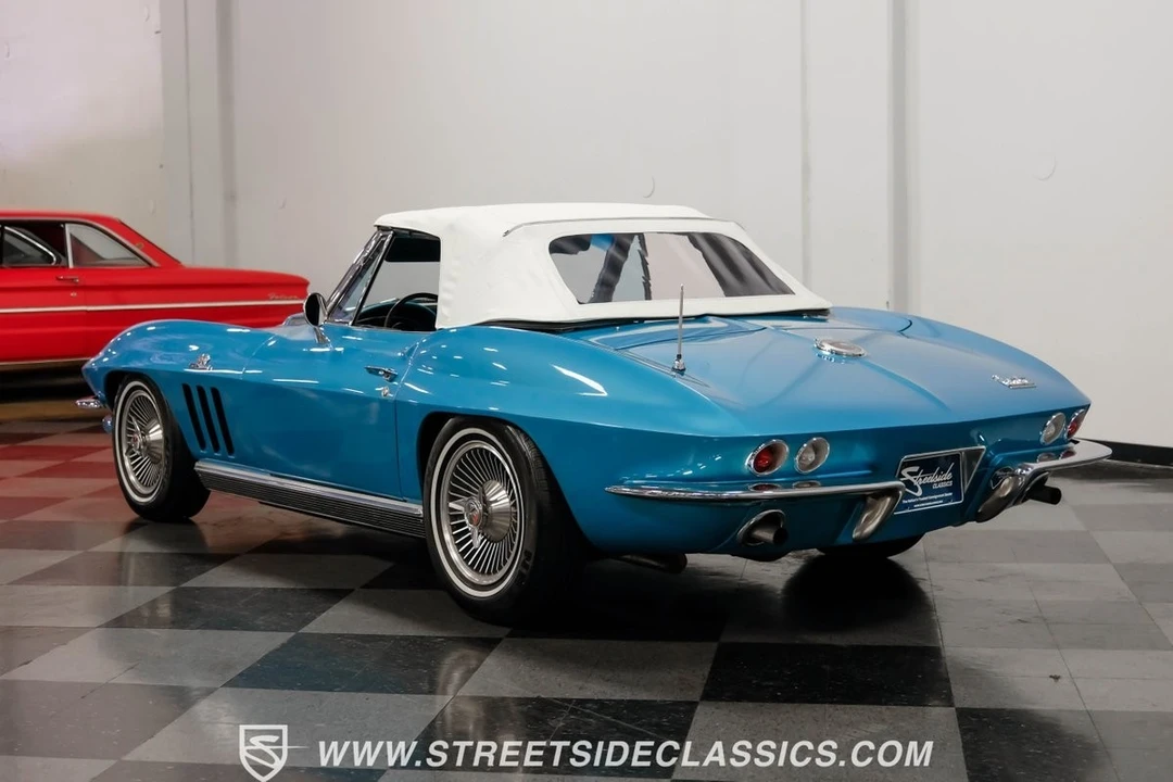 1966 Chevrolet Corvette C2 - Image 15 of 21