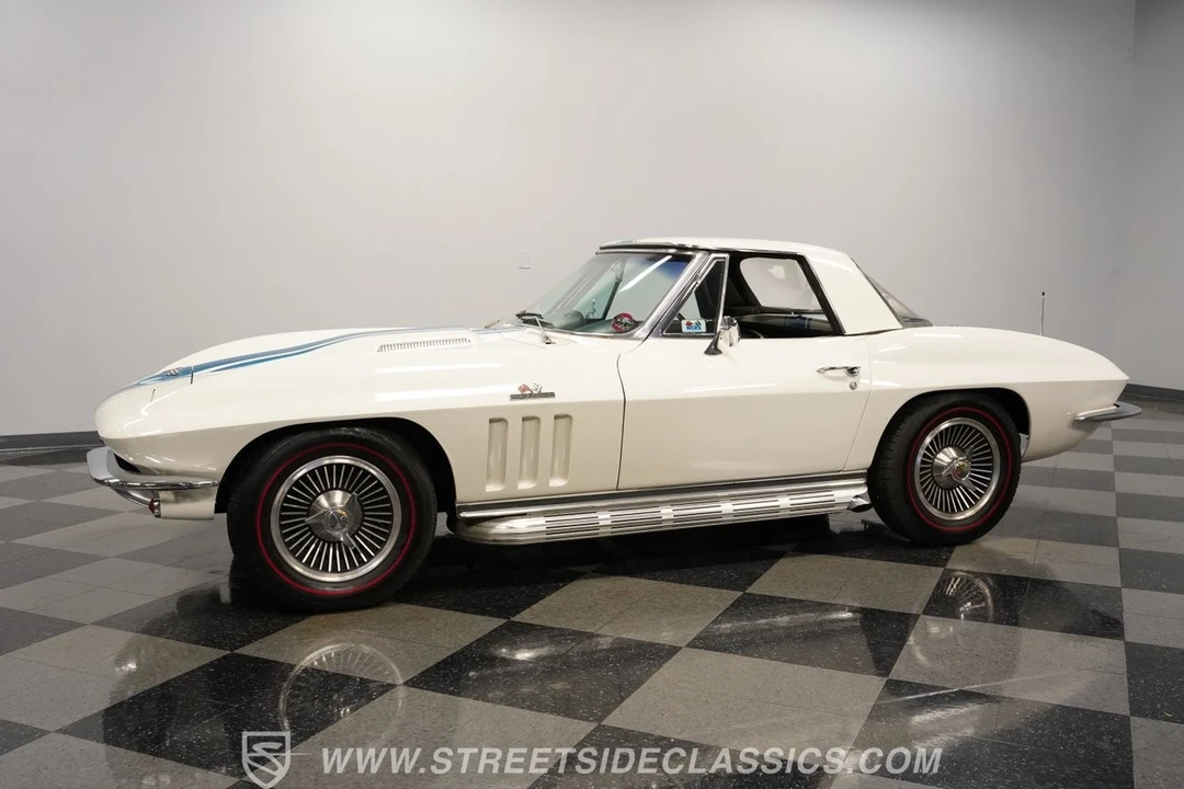 1966 Chevrolet Corvette C2 - Image 7 of 12