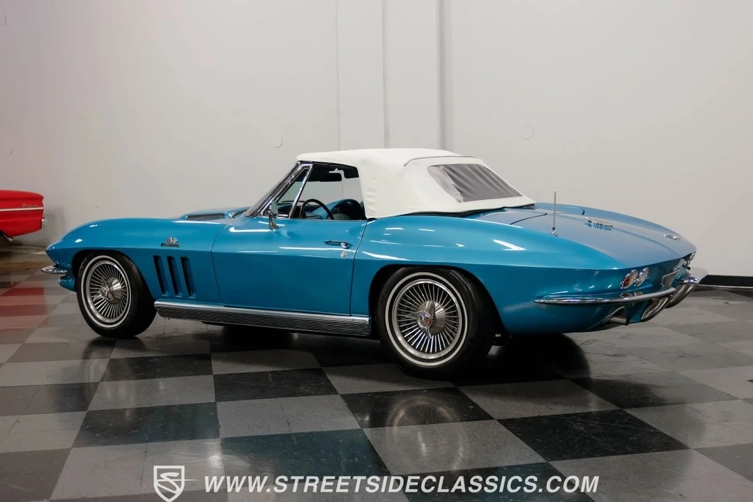 1966 Chevrolet Corvette C2 - Image 13 of 21