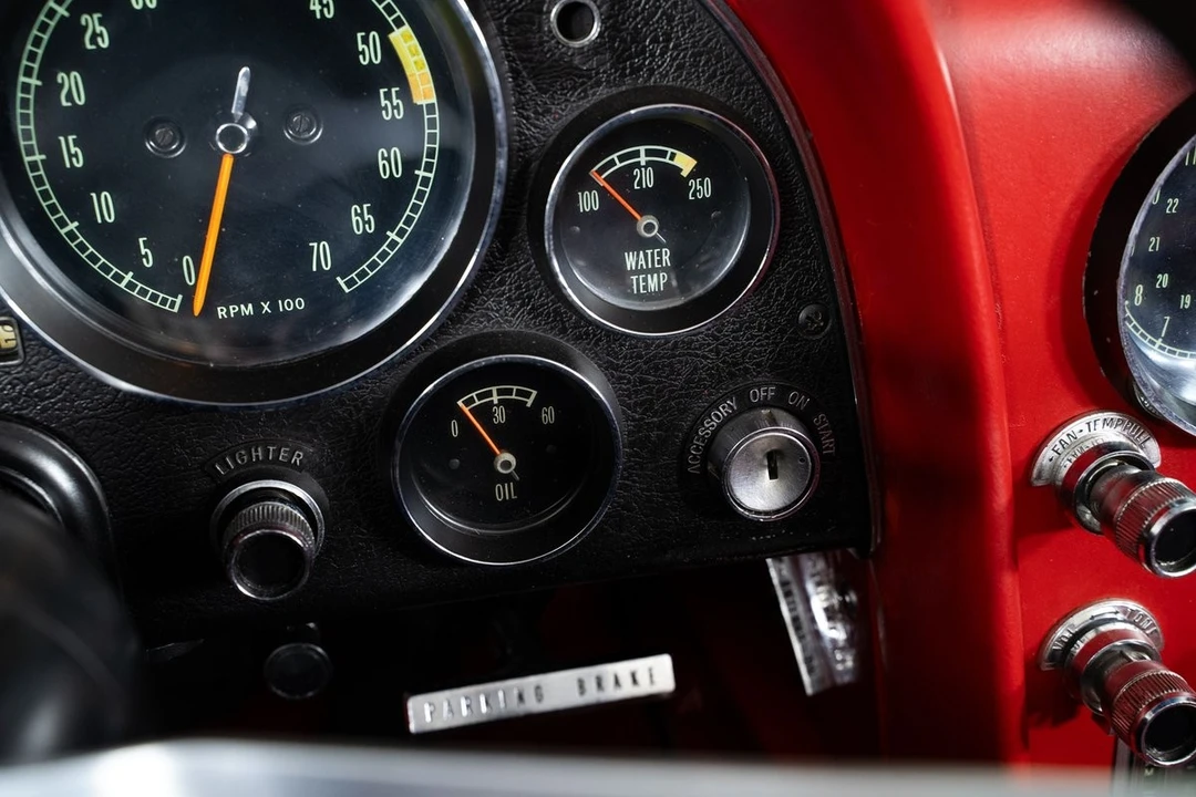 1966 Chevrolet Corvette C2 - Image 31 of 31