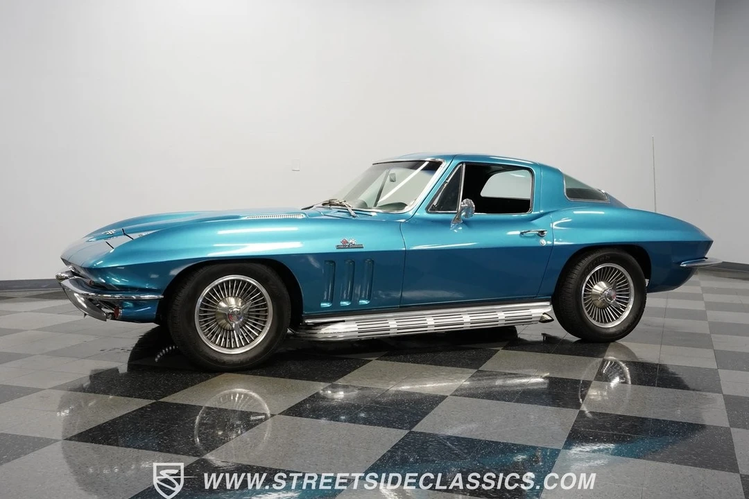 1966 Chevrolet Corvette C2 - Image 7 of 12