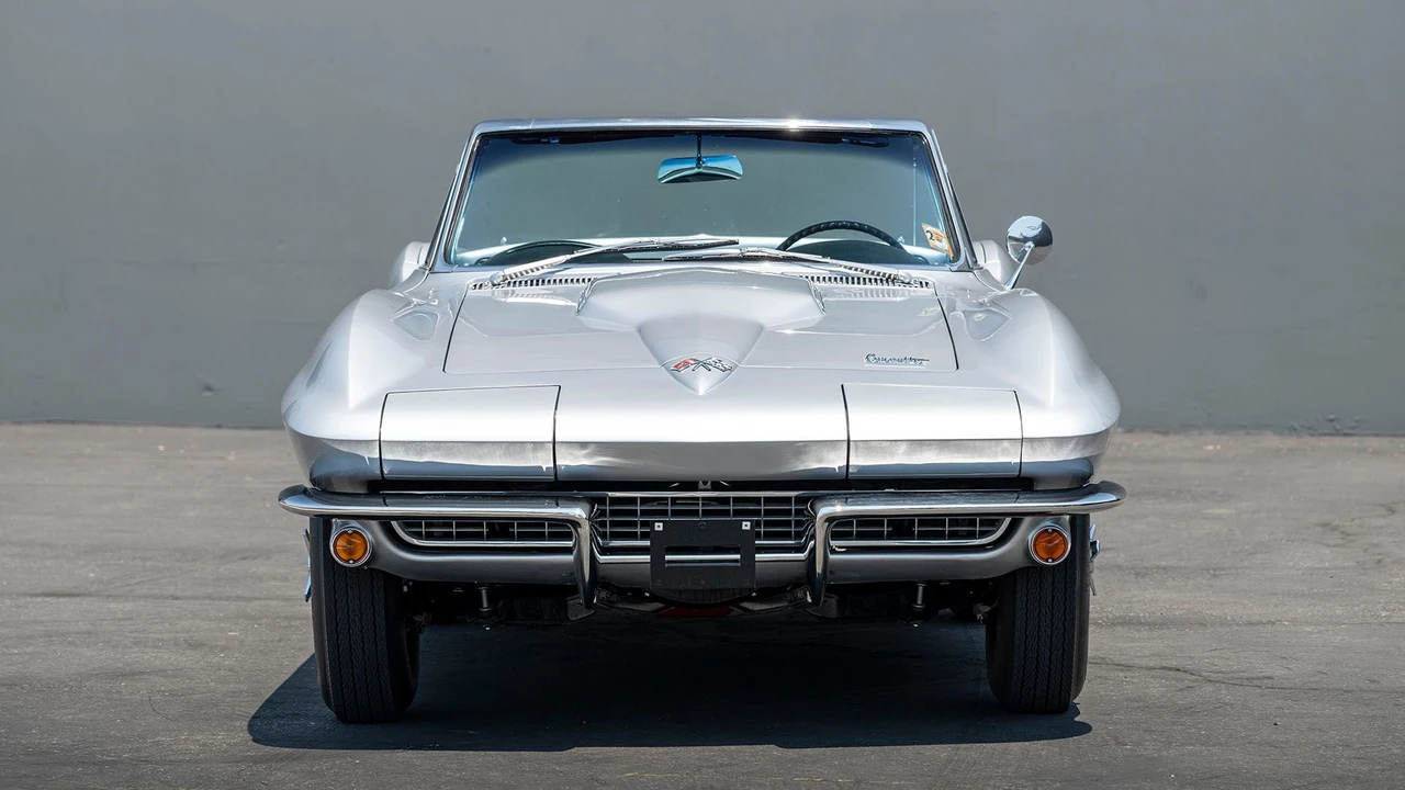 1966 Chevrolet Corvette C2 427 - Image 2 of 31