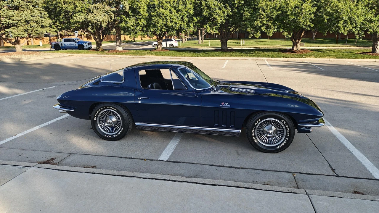 1966 Chevrolet Corvette C2 427 - Image 3 of 31