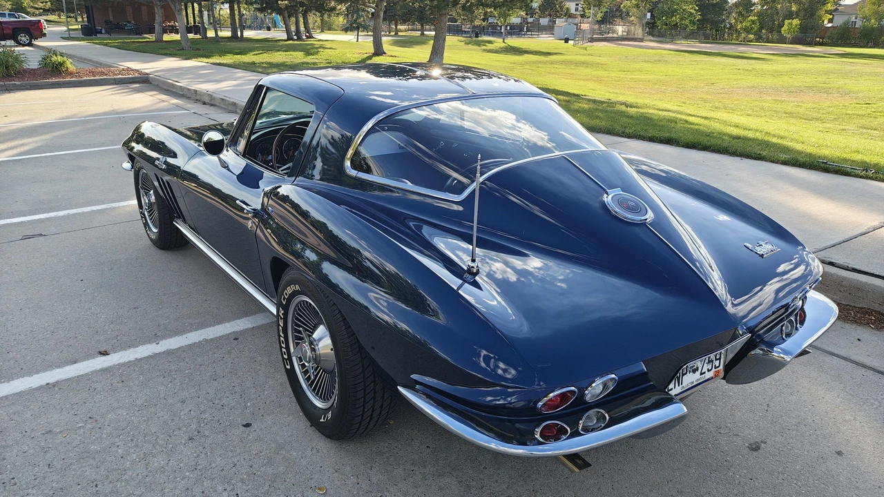 1966 Chevrolet Corvette C2 427 - Image 6 of 31
