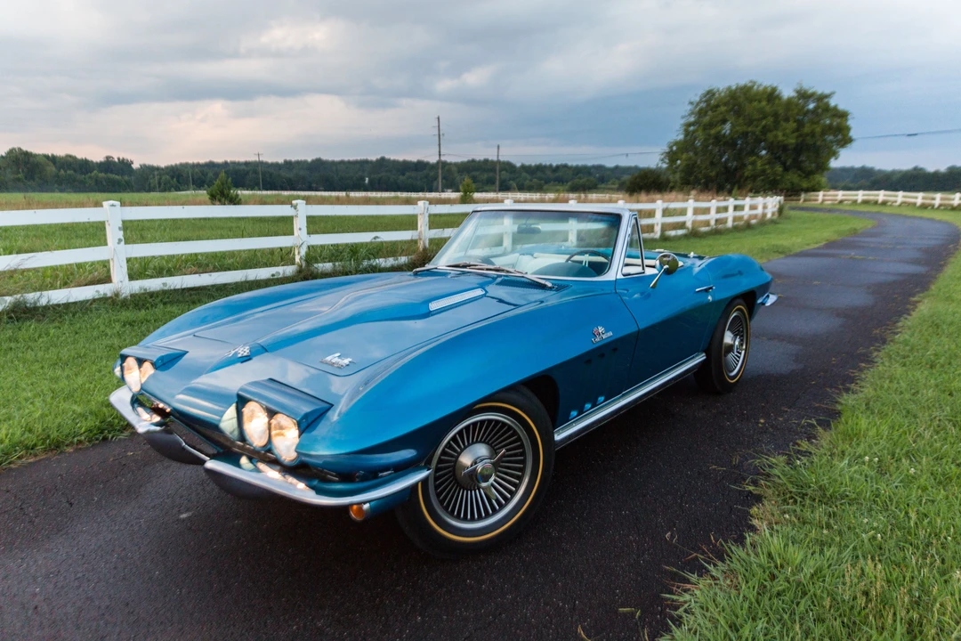 1966 Chevrolet Corvette C2 - Image 17 of 31