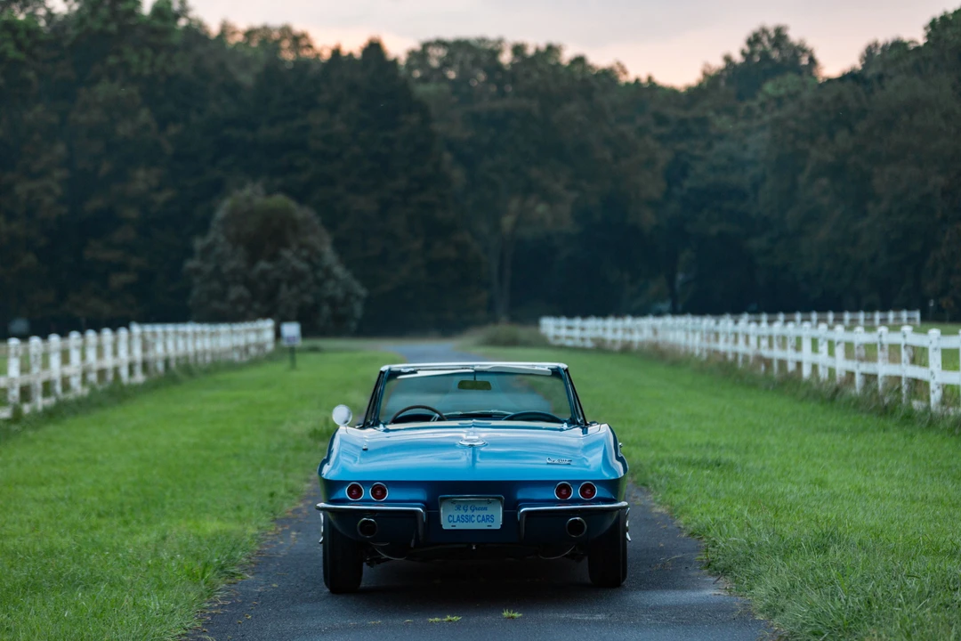 1966 Chevrolet Corvette C2 - Image 10 of 31
