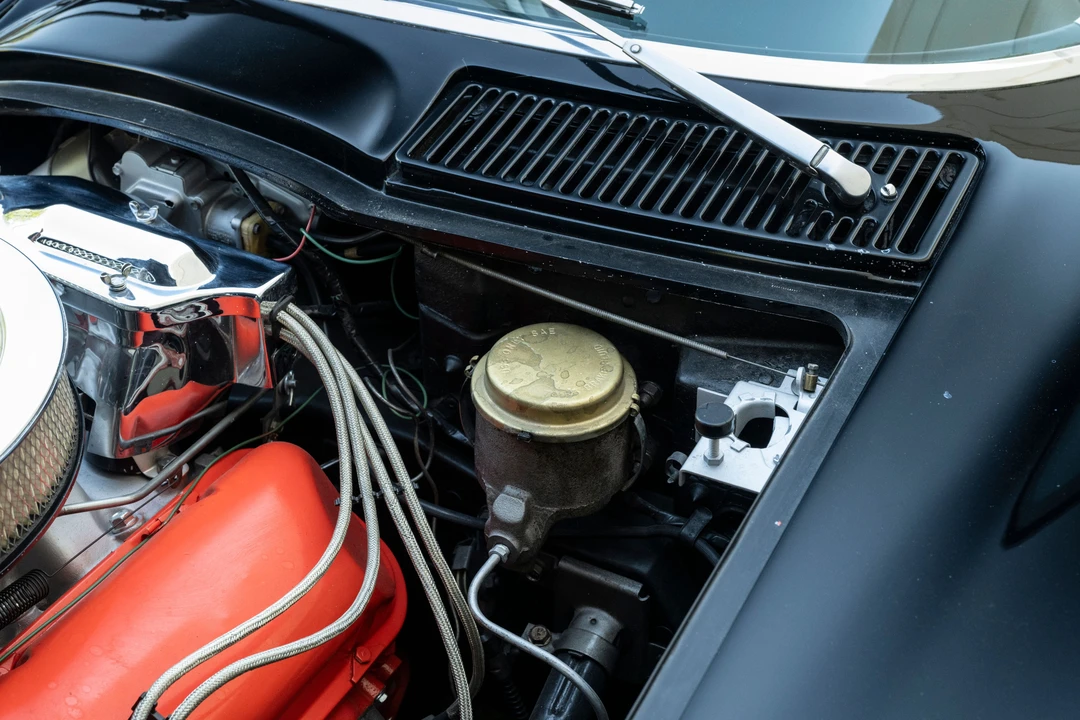 1966 Chevrolet Corvette C2 427 - Image 13 of 31