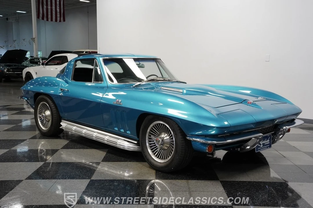 1966 Chevrolet Corvette C2 - Image 15 of 21