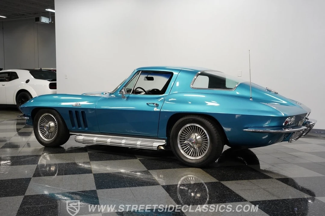 1966 Chevrolet Corvette C2 - Image 8 of 21