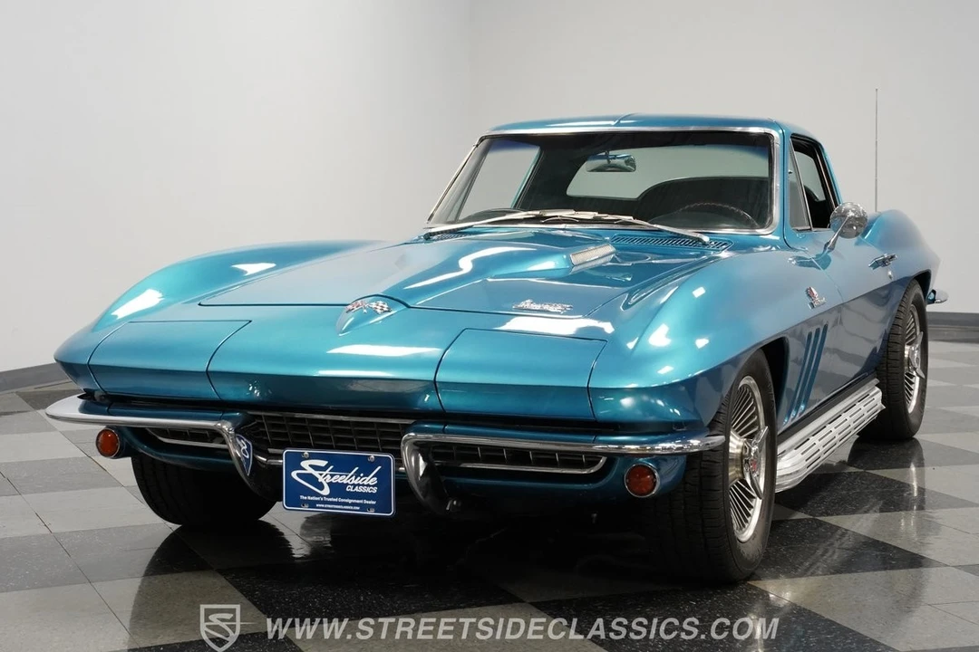 1966 Chevrolet Corvette C2 - Image 17 of 21