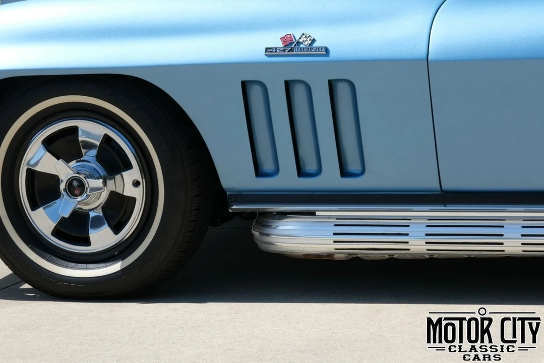 1966 Chevrolet Corvette C2 - Image 16 of 21