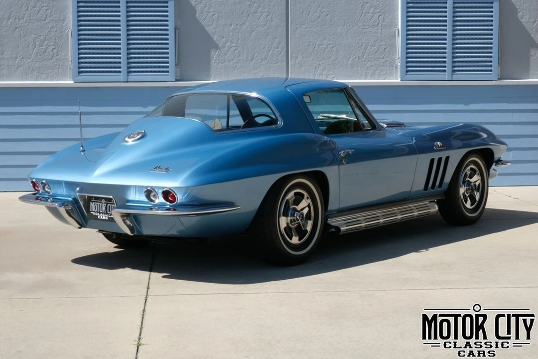 1966 Chevrolet Corvette C2 - Image 3 of 21