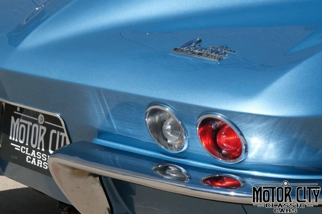 1966 Chevrolet Corvette C2 - Image 10 of 21
