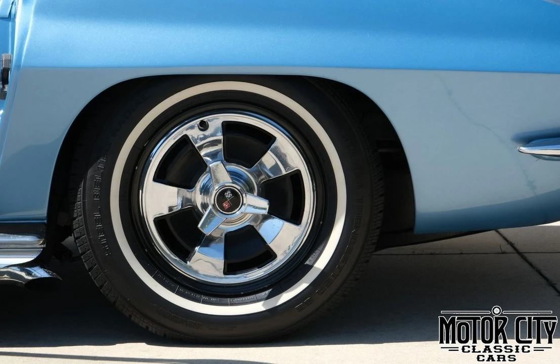 1966 Chevrolet Corvette C2 - Image 15 of 21