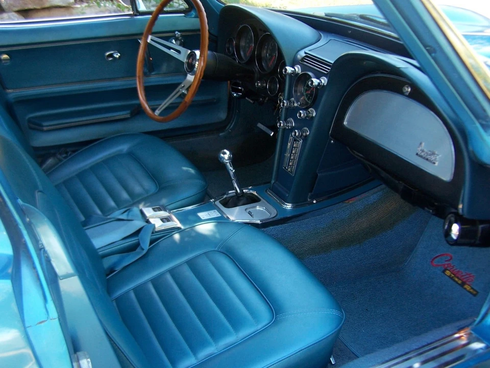 1966 Chevrolet Corvette C2 - Image 6 of 8