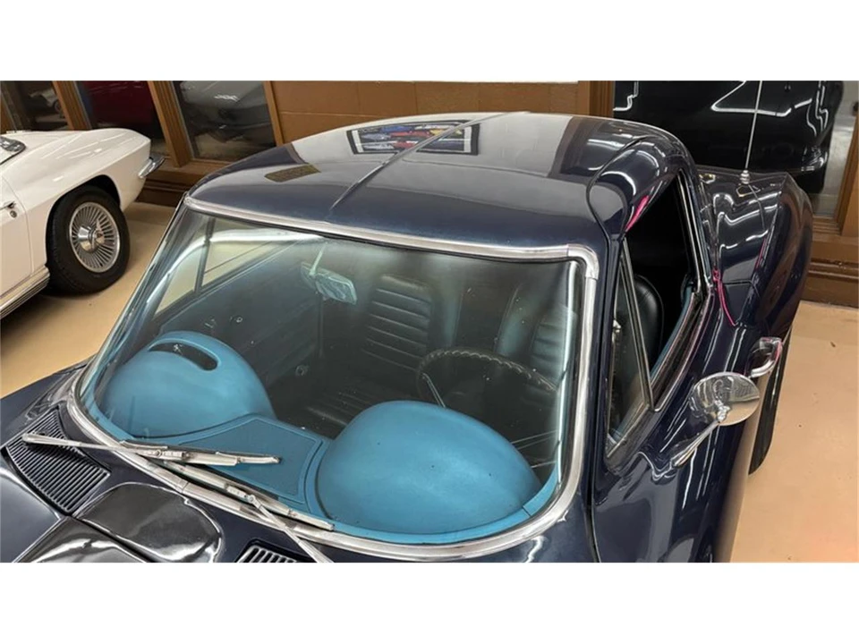 1966 Chevrolet Corvette C2 - Image 9 of 23