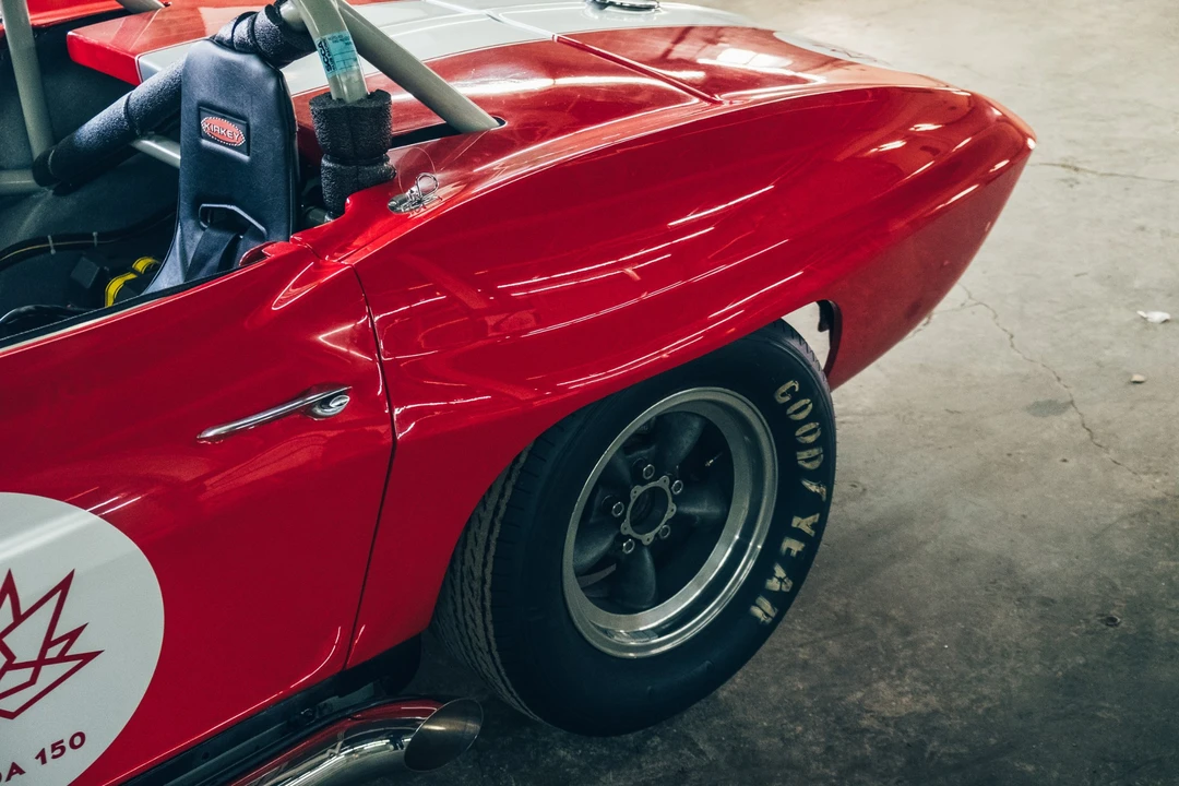 1966 Chevrolet Corvette C2 - Image 19 of 31