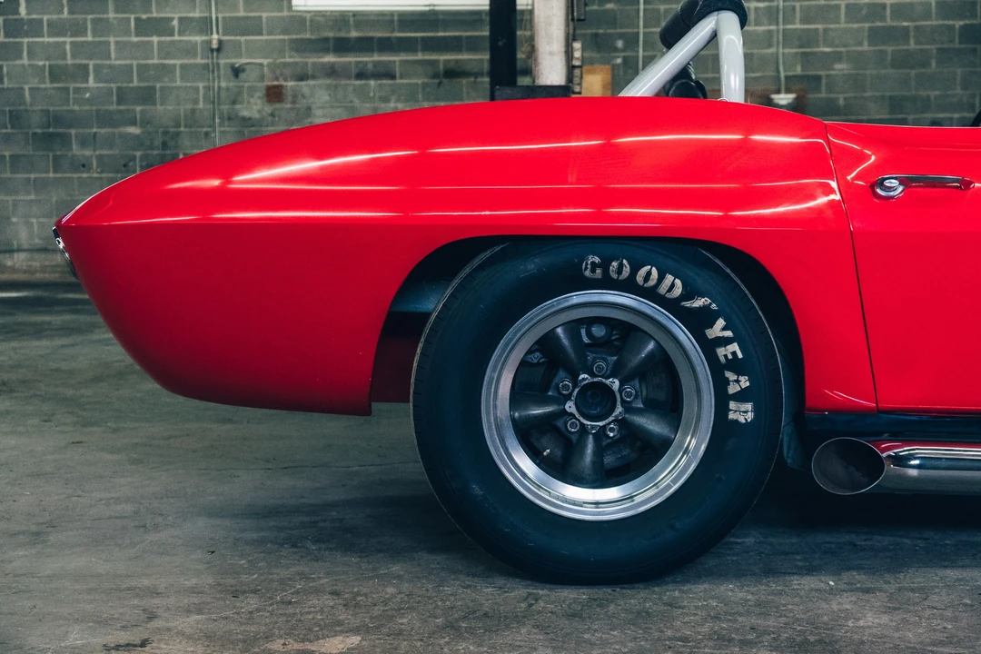 1966 Chevrolet Corvette C2 - Image 24 of 31