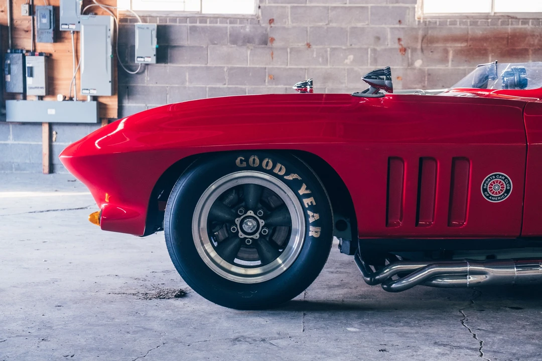 1966 Chevrolet Corvette C2 - Image 20 of 31