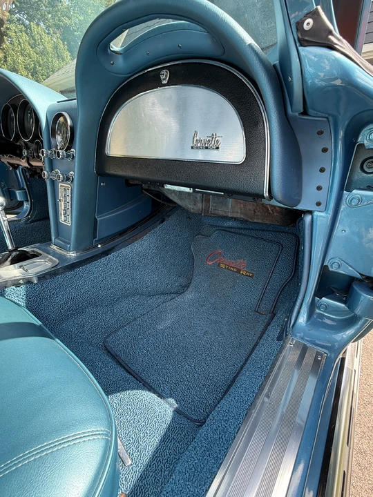 1966 Chevrolet Corvette C2 - Image 14 of 31