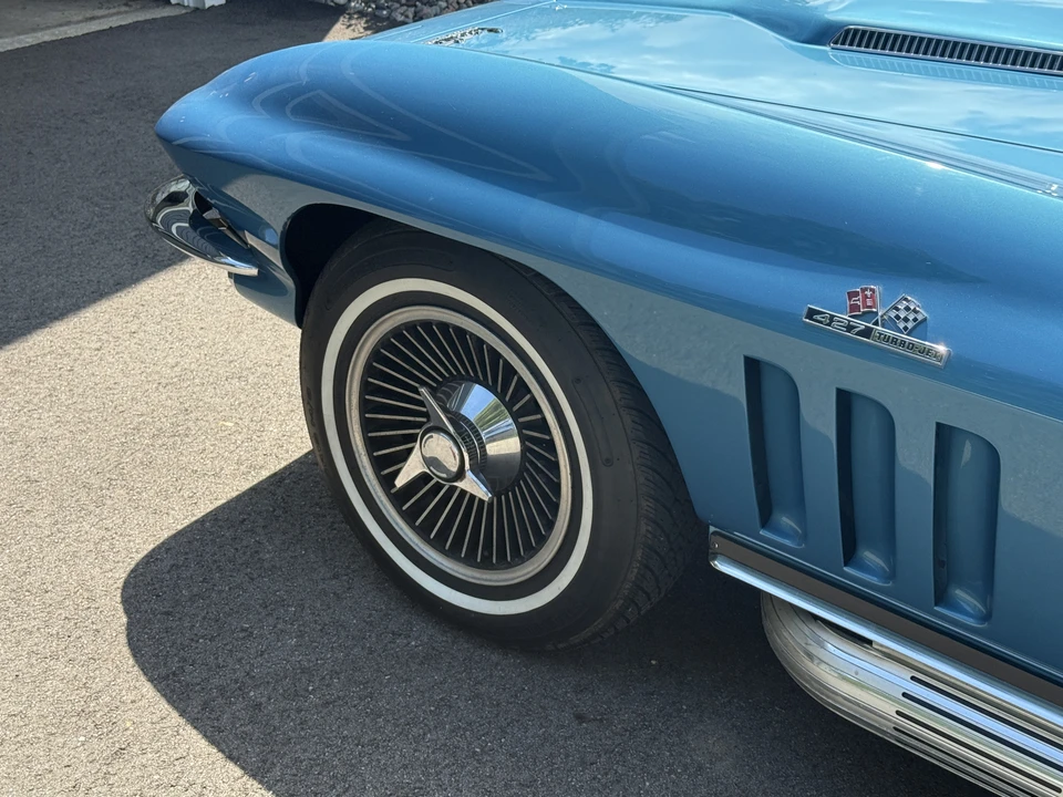 1966 Chevrolet Corvette C2 - Image 8 of 31