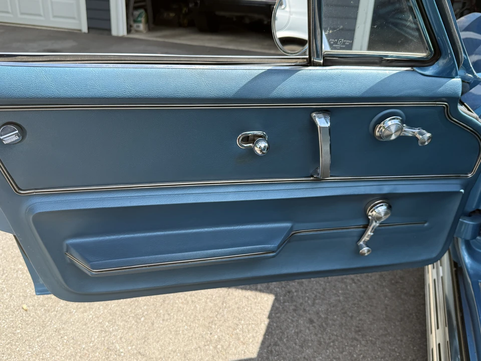 1966 Chevrolet Corvette C2 - Image 17 of 31