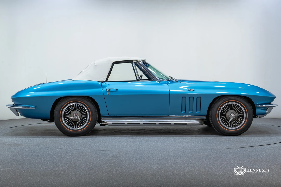 1966 Chevrolet Corvette C2 - Image 10 of 31