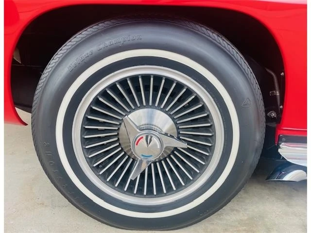 1966 Chevrolet Corvette C2 - Image 19 of 21