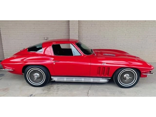 1966 Chevrolet Corvette C2 - Image 4 of 21