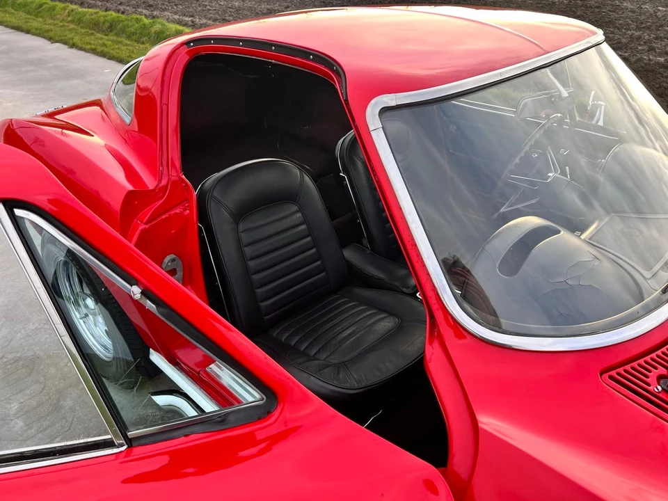 1966 Chevrolet Corvette C2 - Image 27 of 30
