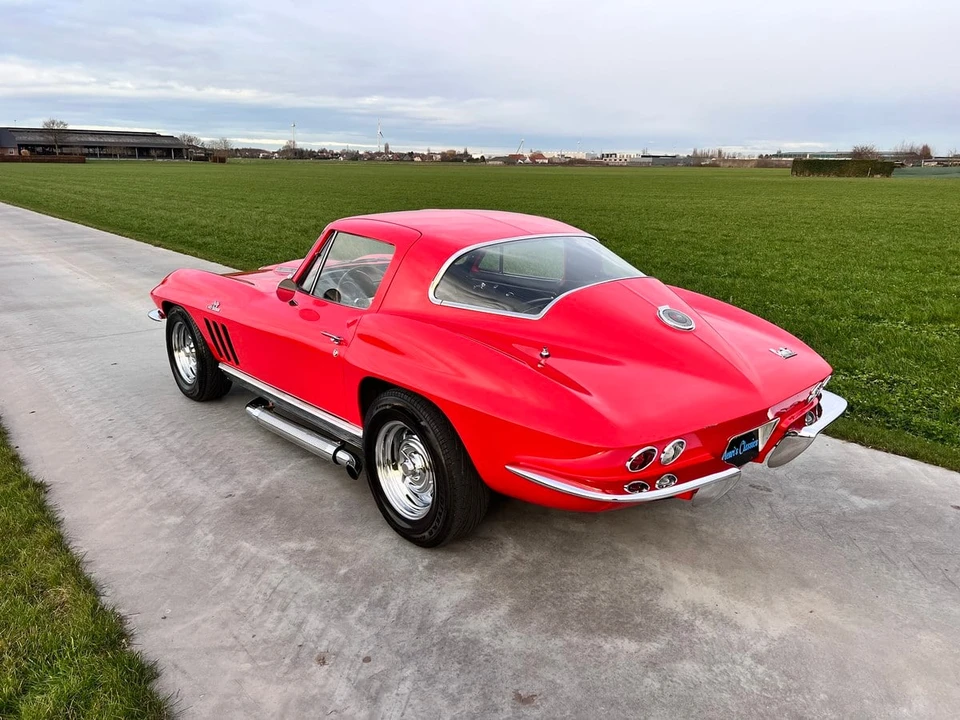 1966 Chevrolet Corvette C2 - Image 4 of 30