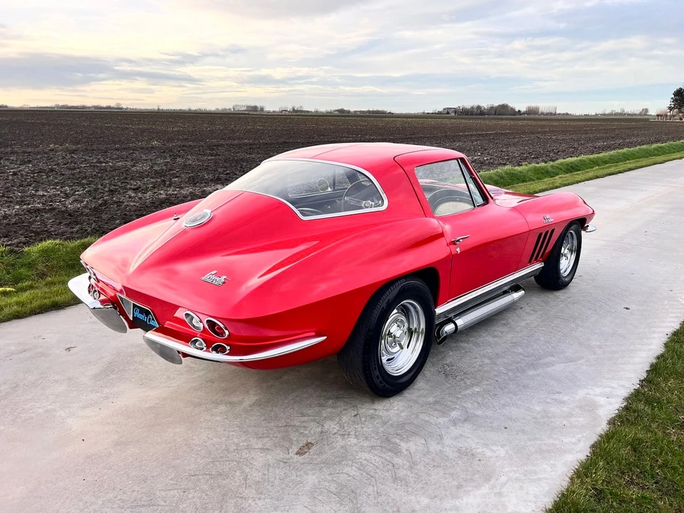 1966 Chevrolet Corvette C2 - Image 6 of 30