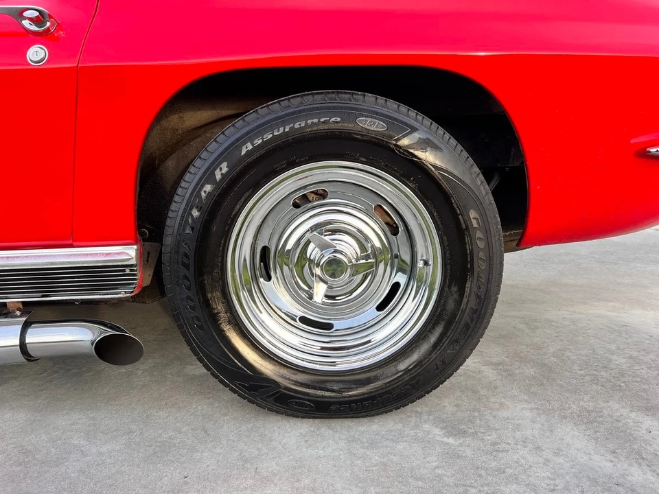 1966 Chevrolet Corvette C2 - Image 11 of 30