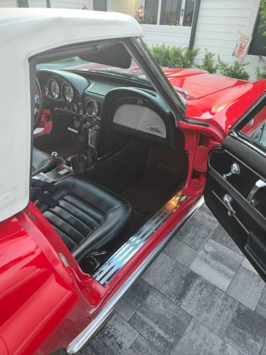 1966 Chevrolet Corvette C2 - Image 7 of 10