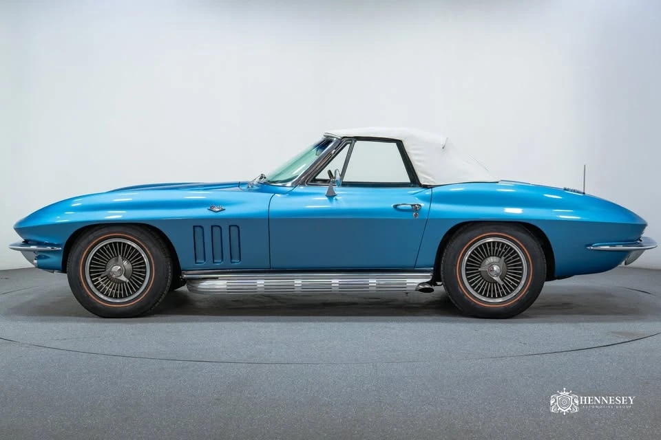 1966 Chevrolet Corvette C2 - Image 12 of 20