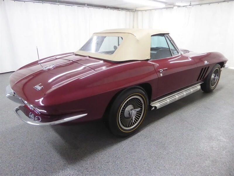 1966 Chevrolet Corvette C2 - Image 8 of 31