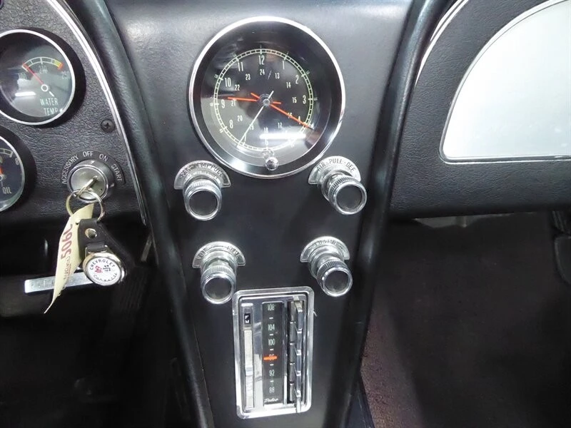 1966 Chevrolet Corvette C2 - Image 22 of 31